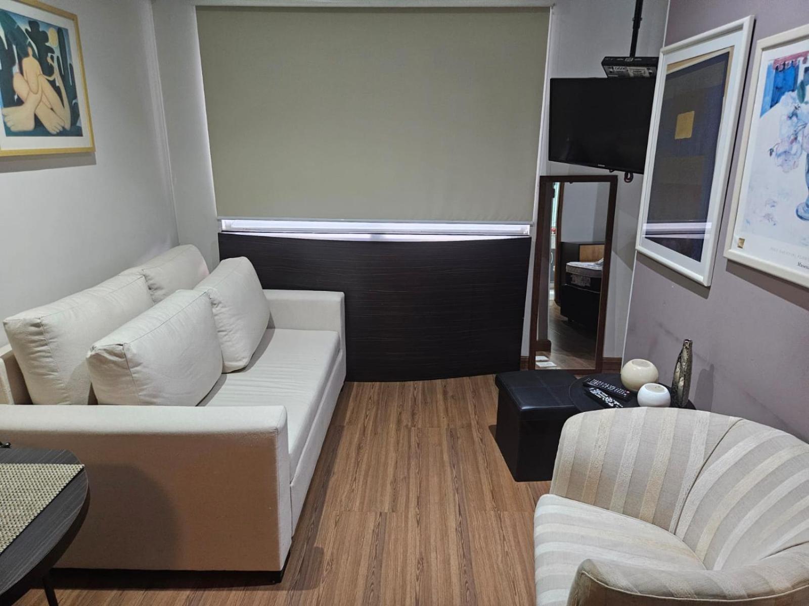 Flat Em Na Bela Vista R Maestro Cardim * São Paulo